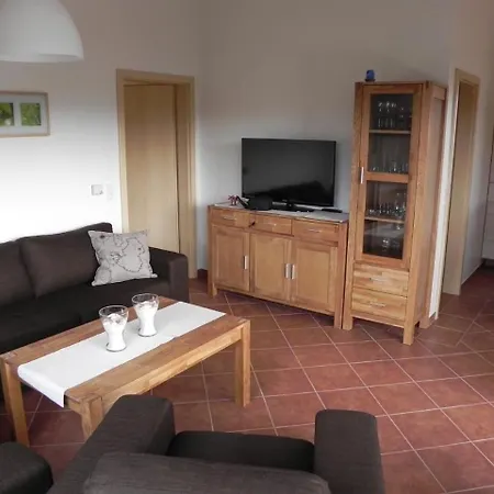 Holiday home M1 Mit Garten, Terrasse Und Carport