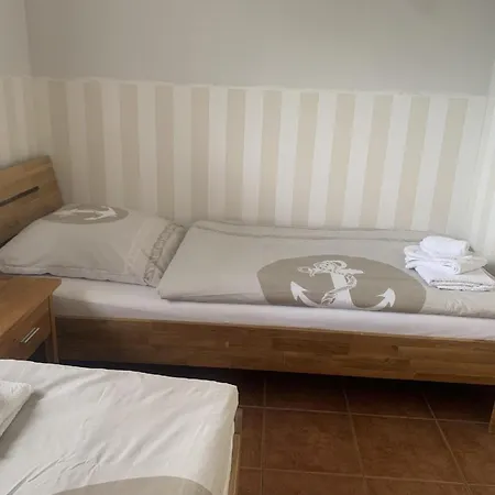 Holiday home M1 Mit Garten, Terrasse Und Carport *