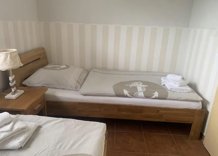 Сasa de vacaciones M1 Mit Garten, Terrasse Und Carport Butjadingen